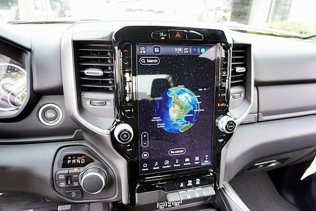 New 2026 Bright White Clear-Coat Exterior Paint RAM Big Horn/Lone Star image 33