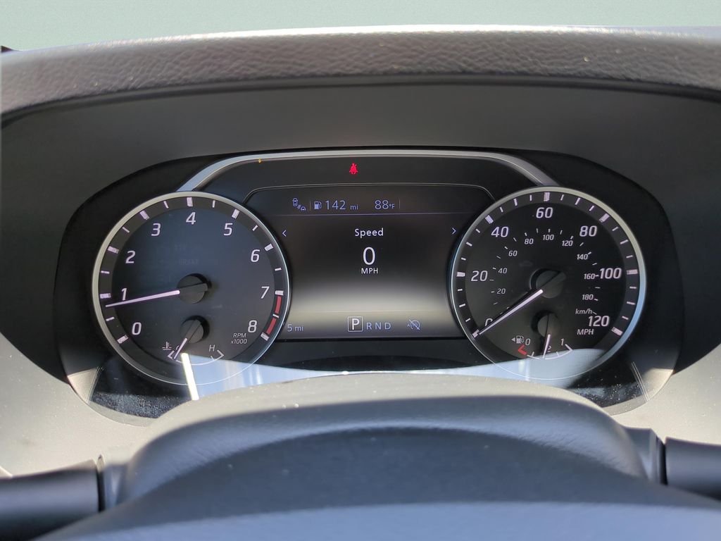 New 2026 Glacier White Nissan Crew Cab SV image 17
