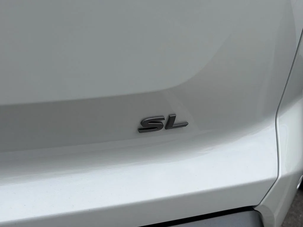 New 2026 Everest White Pearl TriCoat Nissan SL image 7
