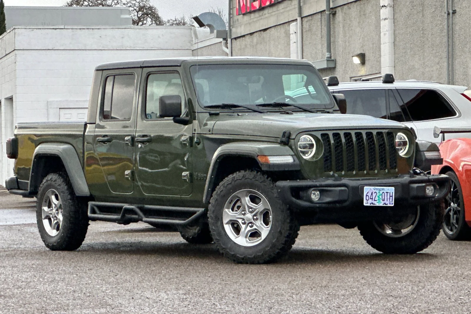 Used 2021 Sarge Green Clearcoat Jeep Freedom image 2