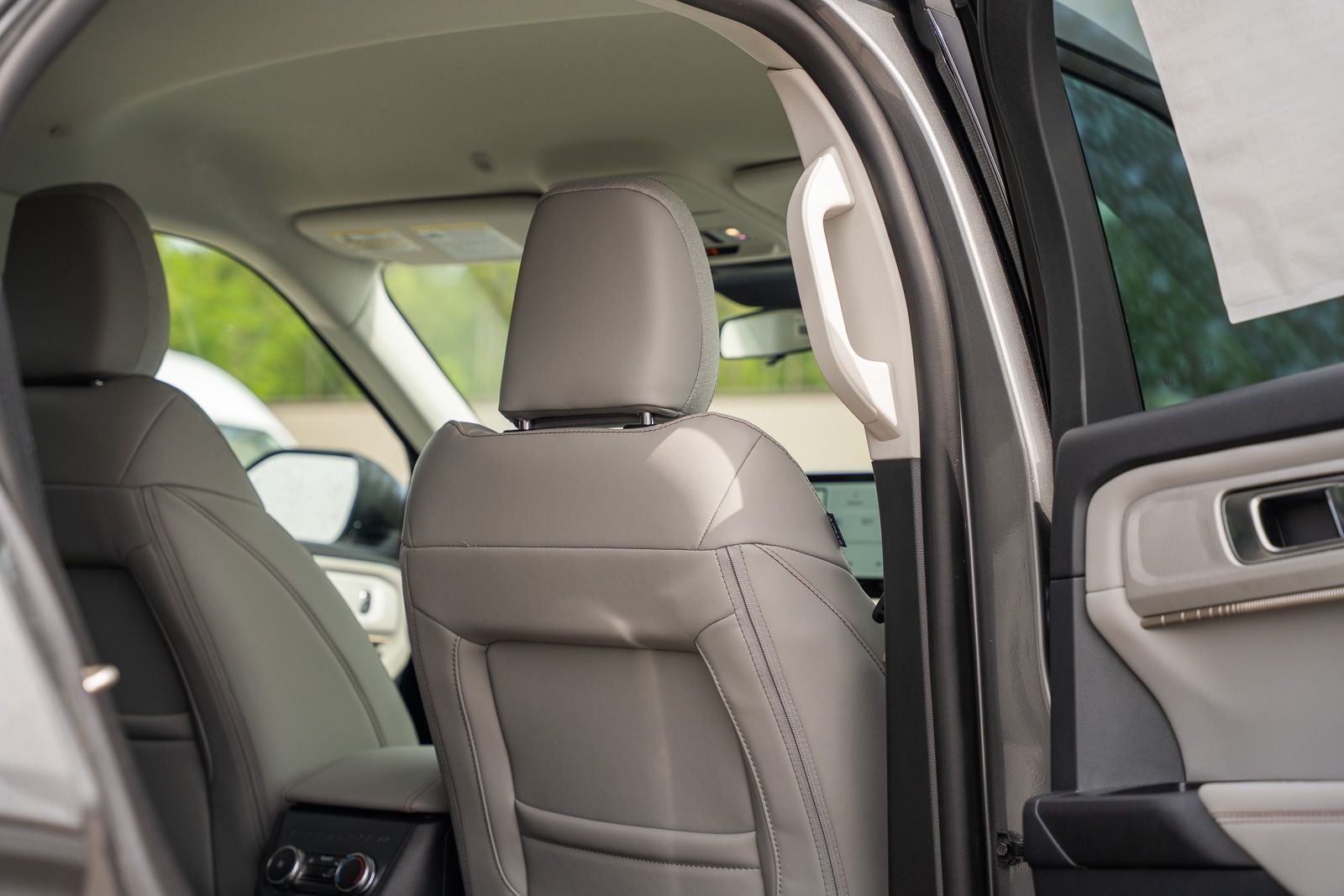 New 2026 Carbonized Gray Metallic Ford Active image 11