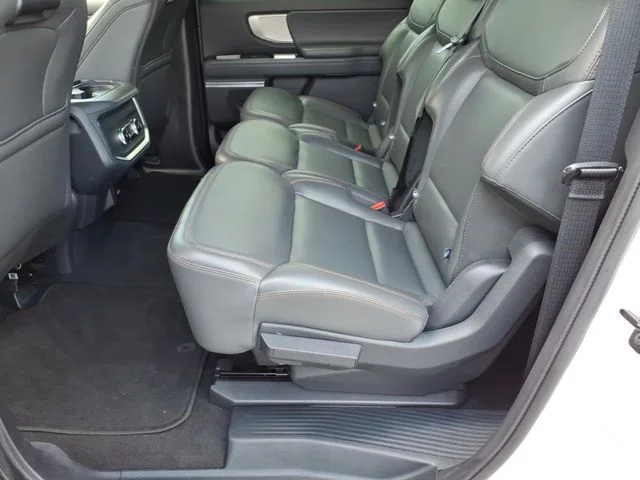 Used 2025 White Ford Active image 16