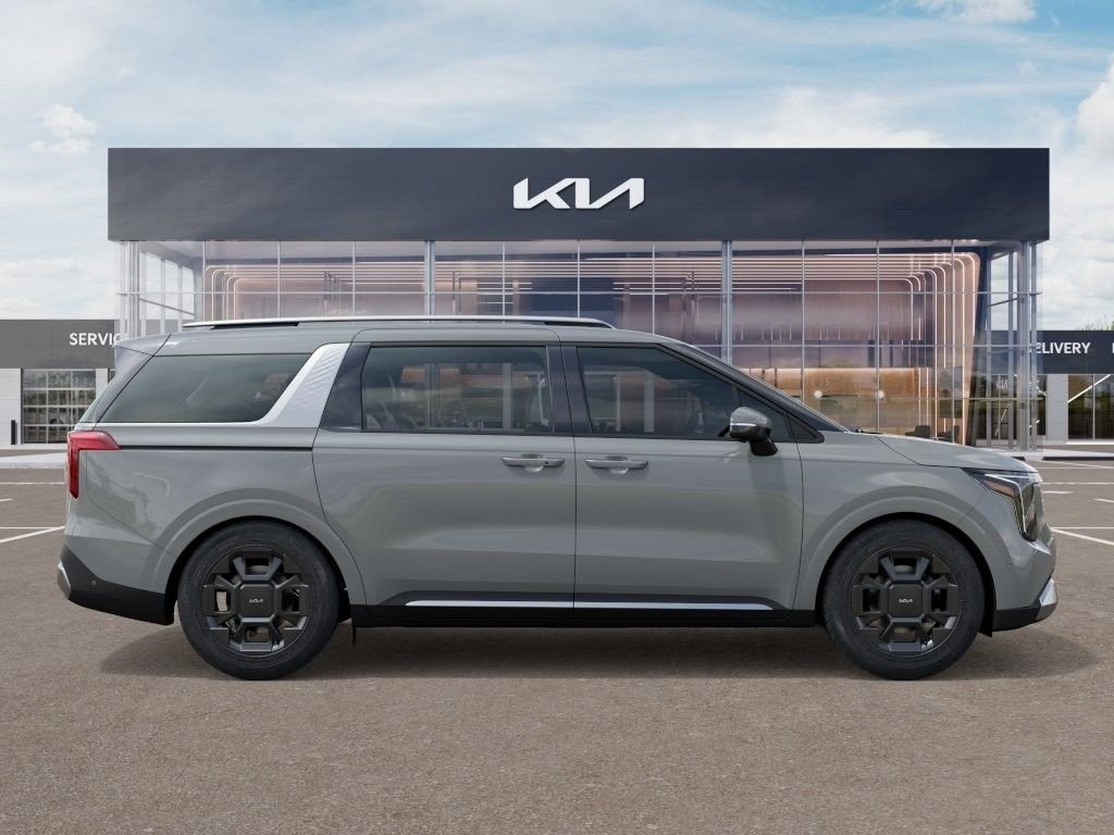 New 2027 Ceramic Silver Kia SX image 2