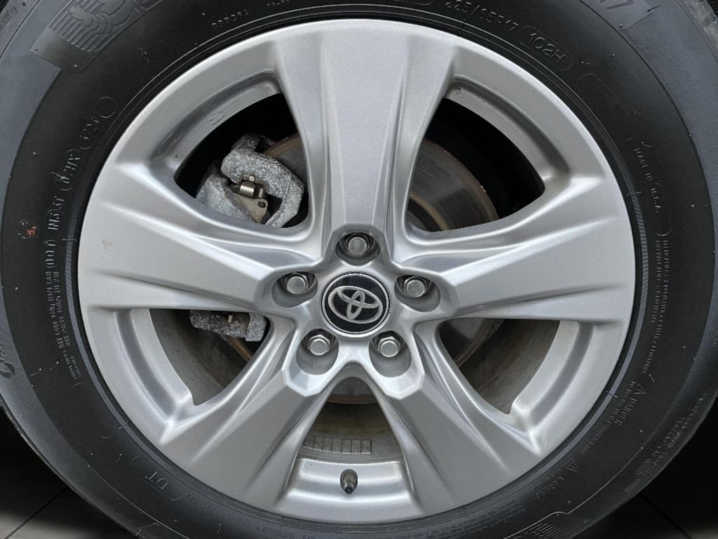 Used 2025 Black Toyota XLE image 28