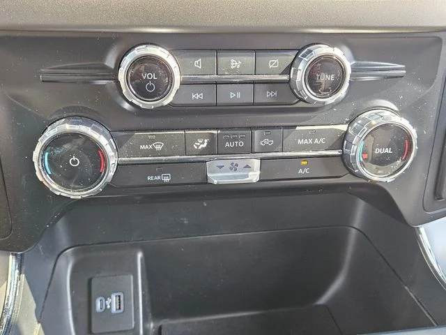 2024 Ford F-150 XLT - Photo 24