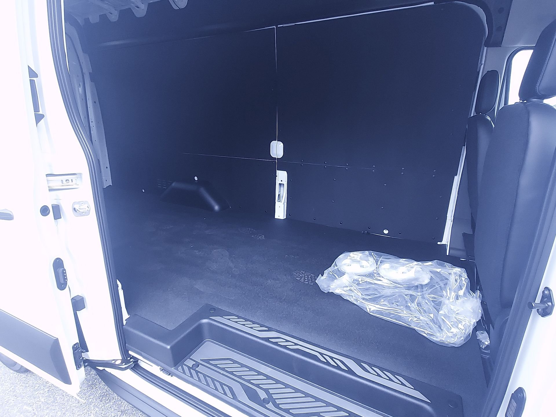 New 2026 Oxford White Ford Cargo Van image 4
