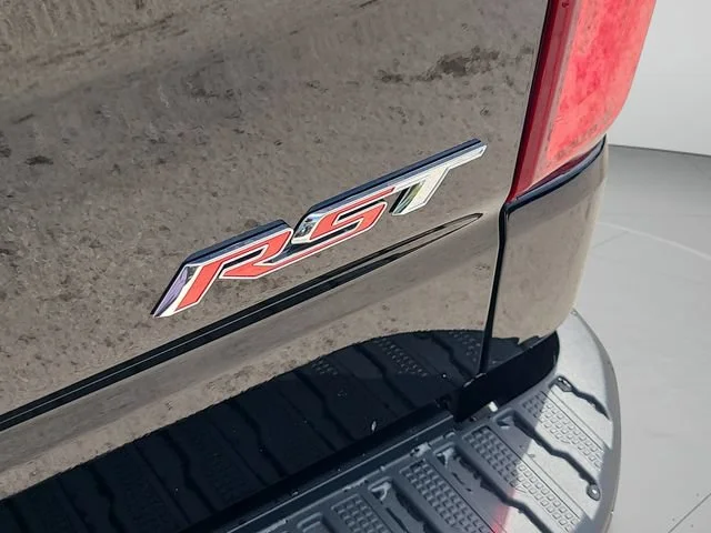 New 2026 Black Chevrolet RST image 31
