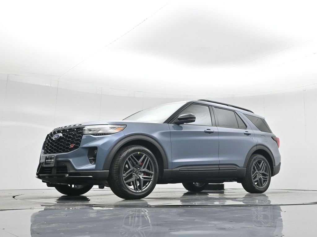 2025 Ford Explorer ST - Photo 49