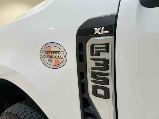 Used 2025 White Ford XL image 25