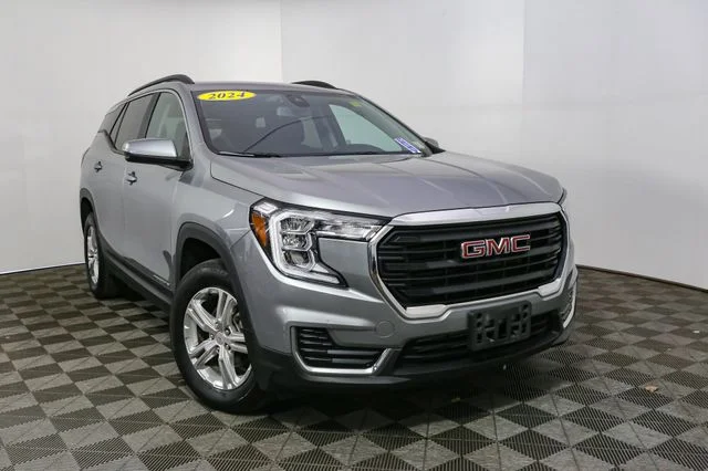 Used 2024 Silver GMC SLE image 3