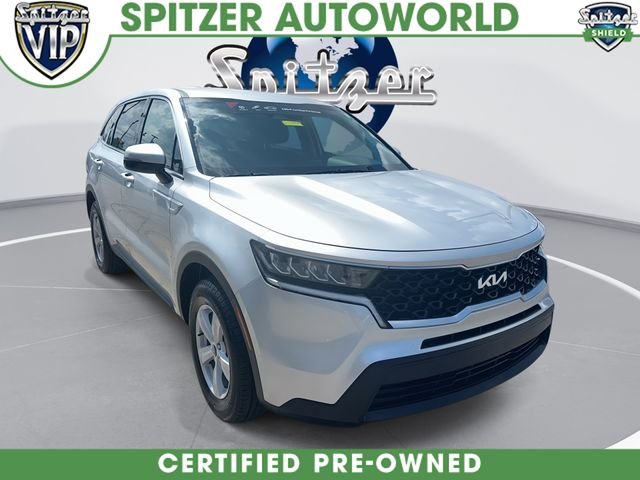 2022 Kia Sorento LX