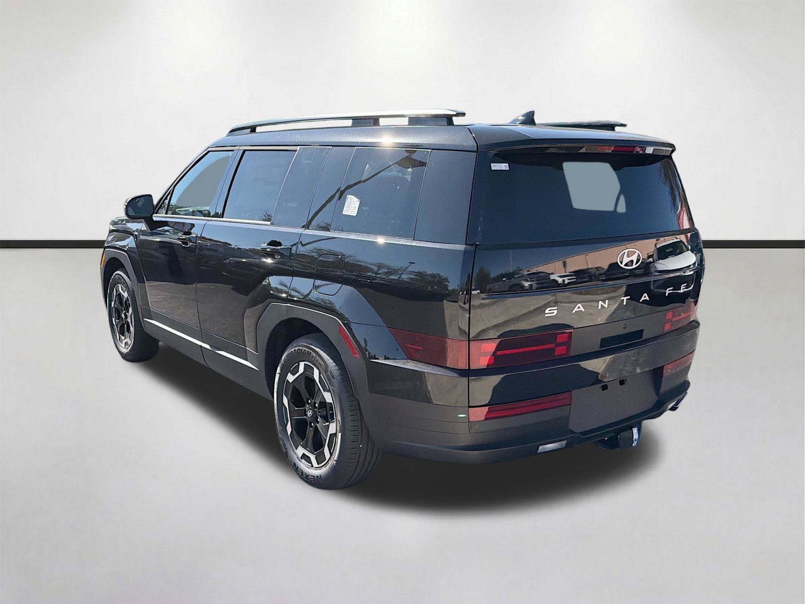 New 2026 Phantom Black Hyundai SEL FWD image 41