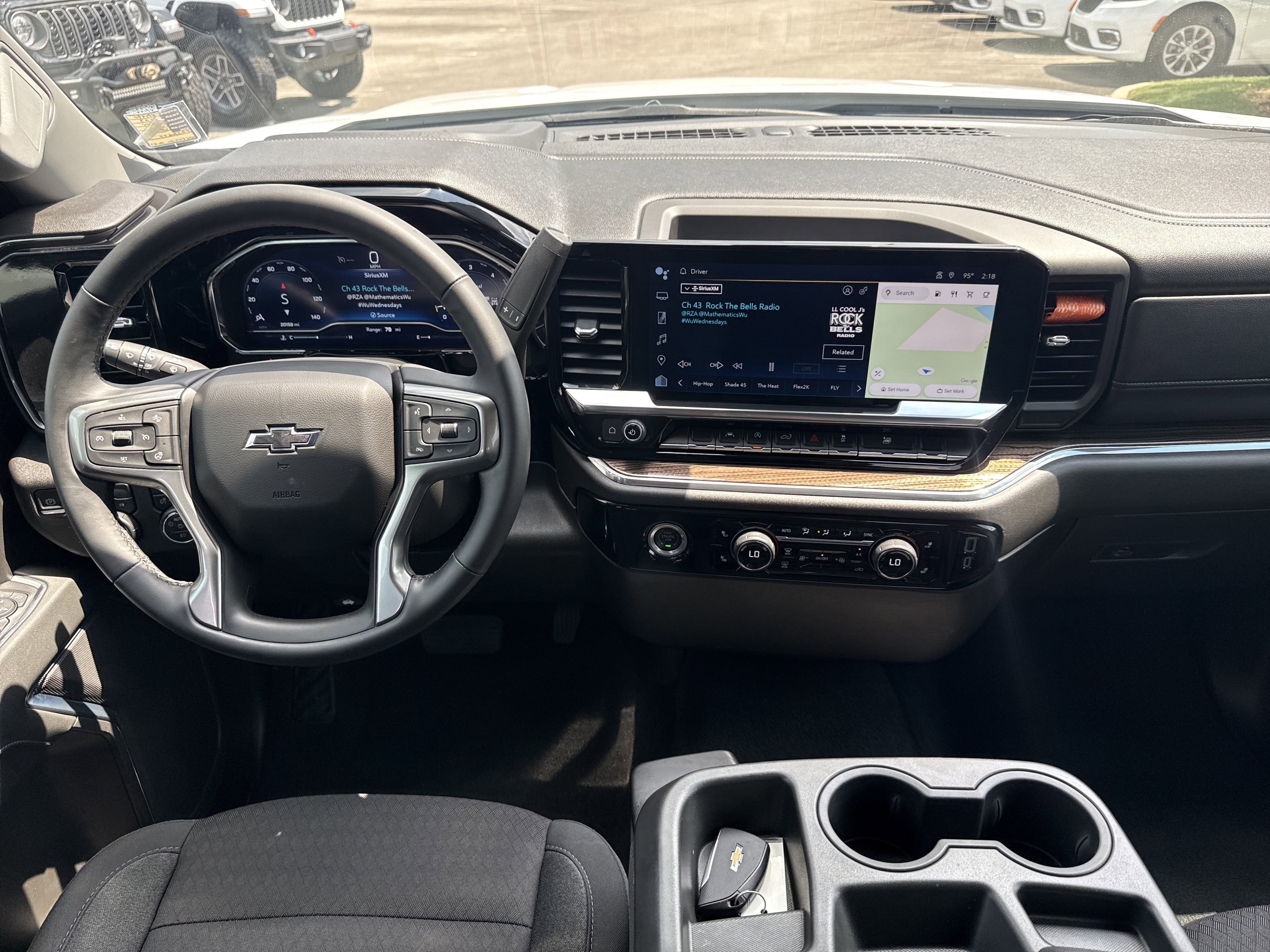 2023 Chevrolet Silverado 1500 RST - Photo 22