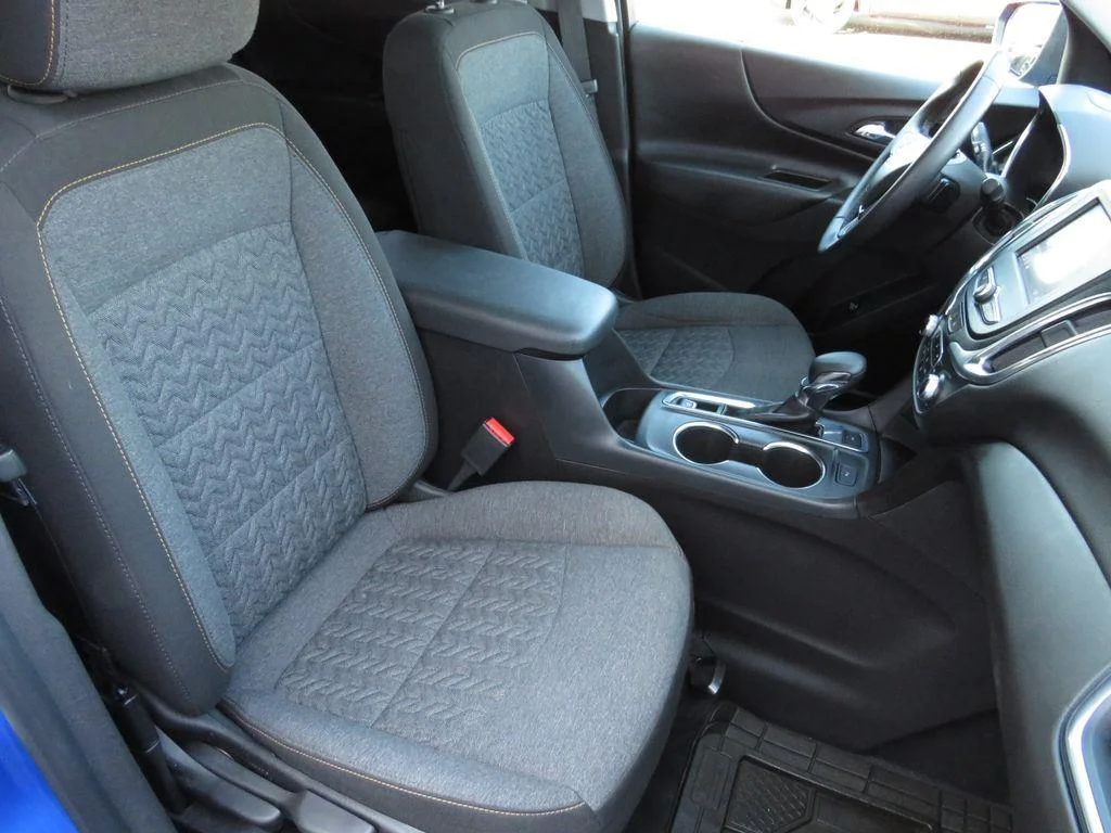 Used 2024 Riptide Blue Chevrolet LT image 23