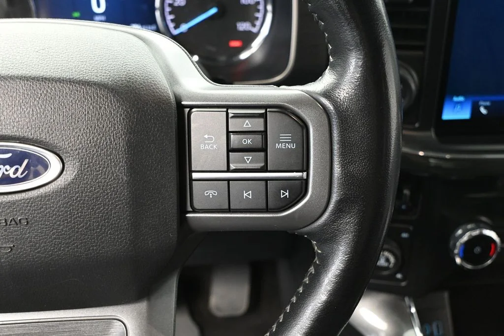 Used 2022 Silver Ford XLT image 23