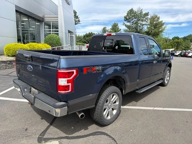 Used 2018 Blue Ford XLT image 7