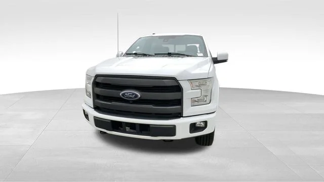 Used 2017 White Ford Lariat image 7