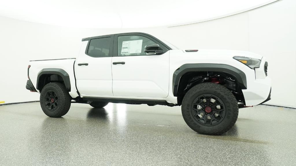 2026 Toyota Tacoma TRD Pro - Photo 6
