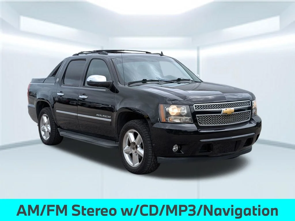 Used 2013 Black Chevrolet LTZ image 9