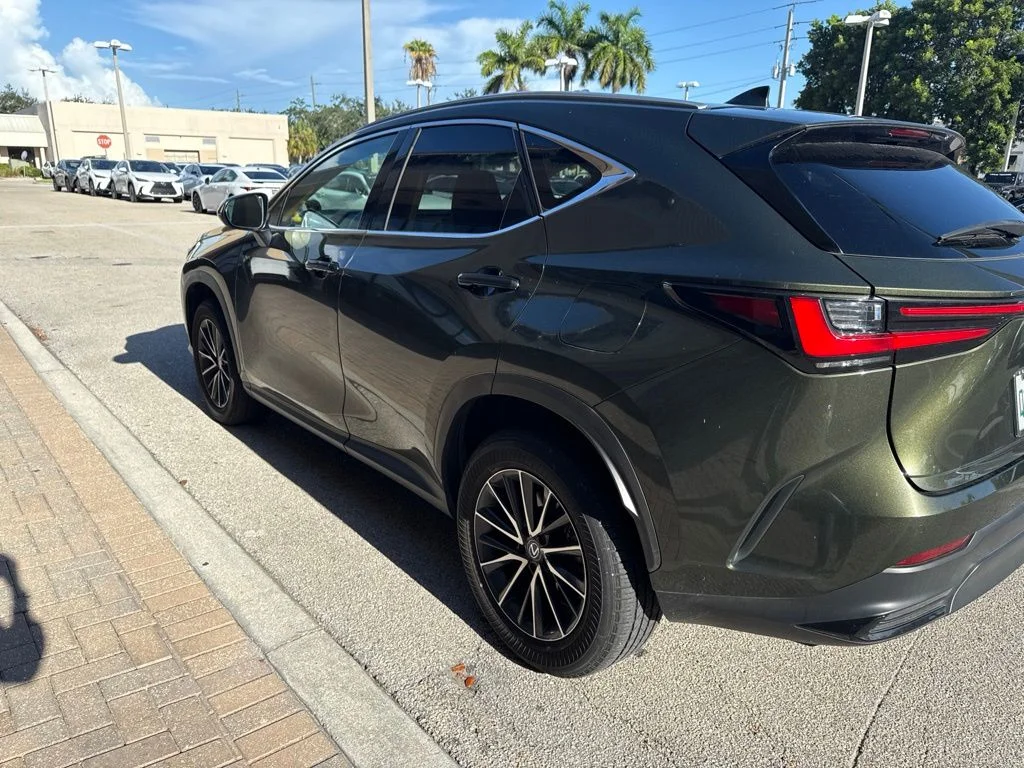 Certified Used 2024 Green Lexus 350 Premium image 4