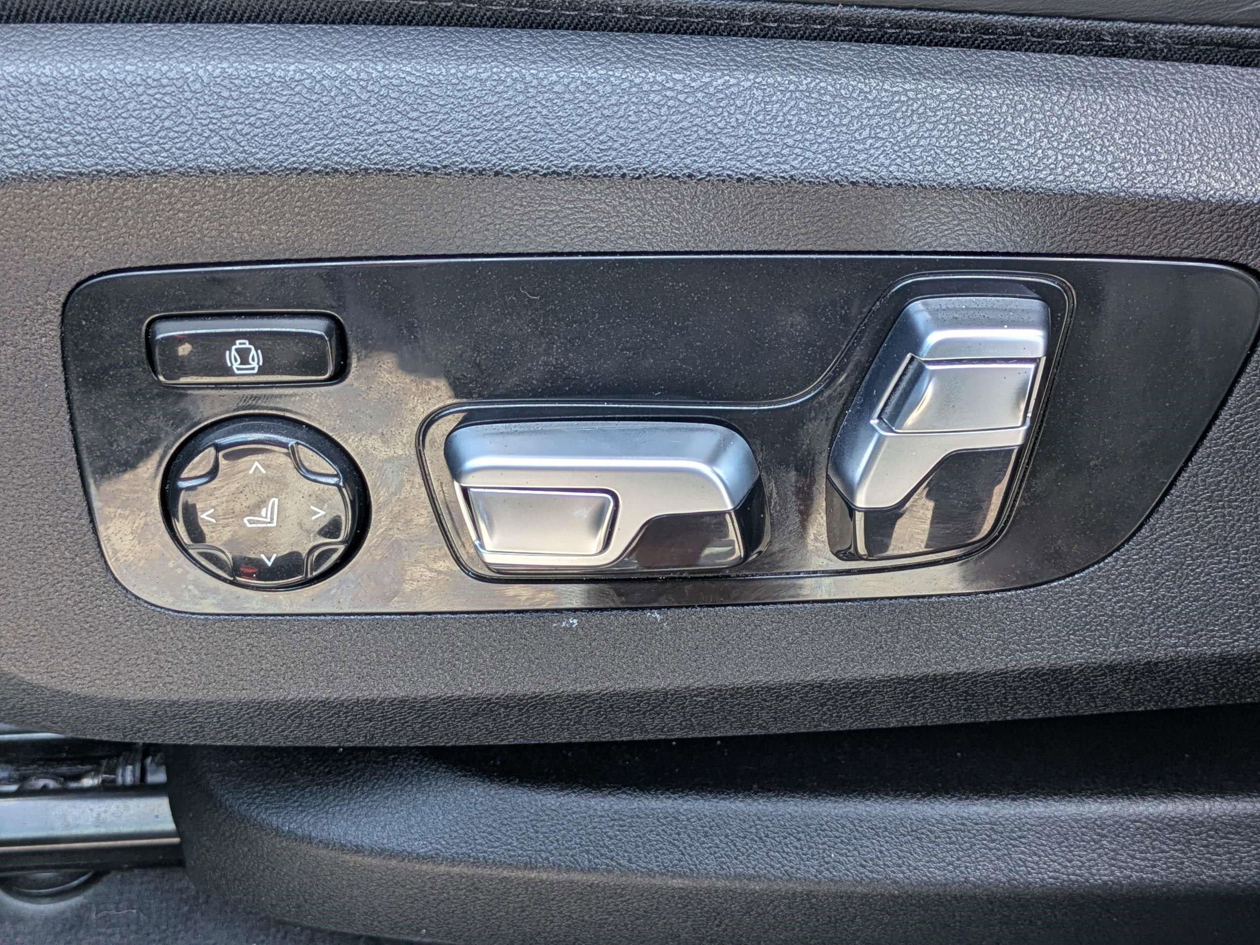 2023 BMW X7 40i - Photo 19