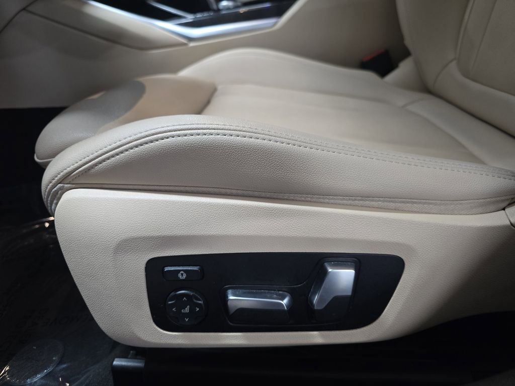 Used 2020 Blue Ridge Mountain Metallic BMW 330i image 28