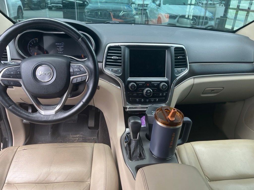 Used 2018 Black Jeep Limited image 9
