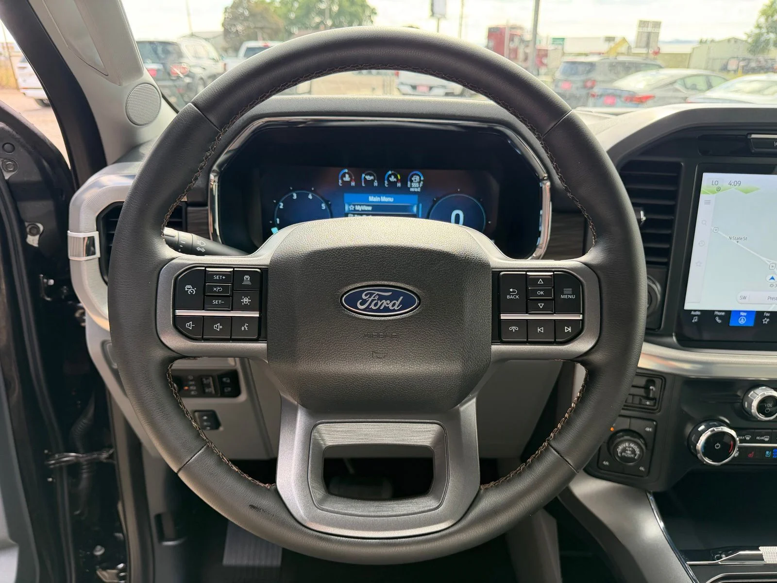 Used 2025 Black Ford Lariat image 15