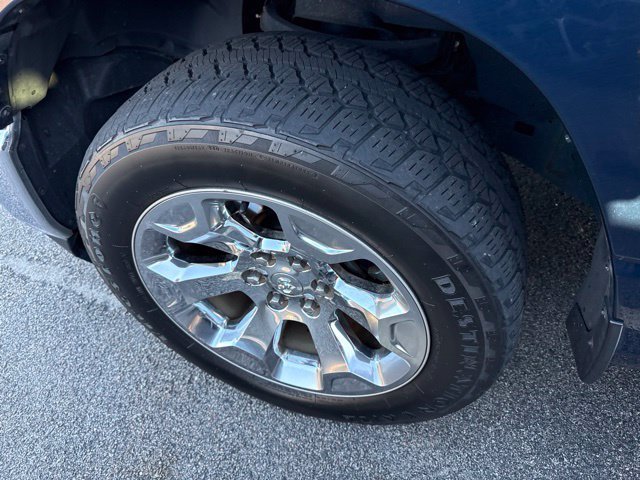 Used 2019 Blue Ram Big Horn/Lone Star image 6