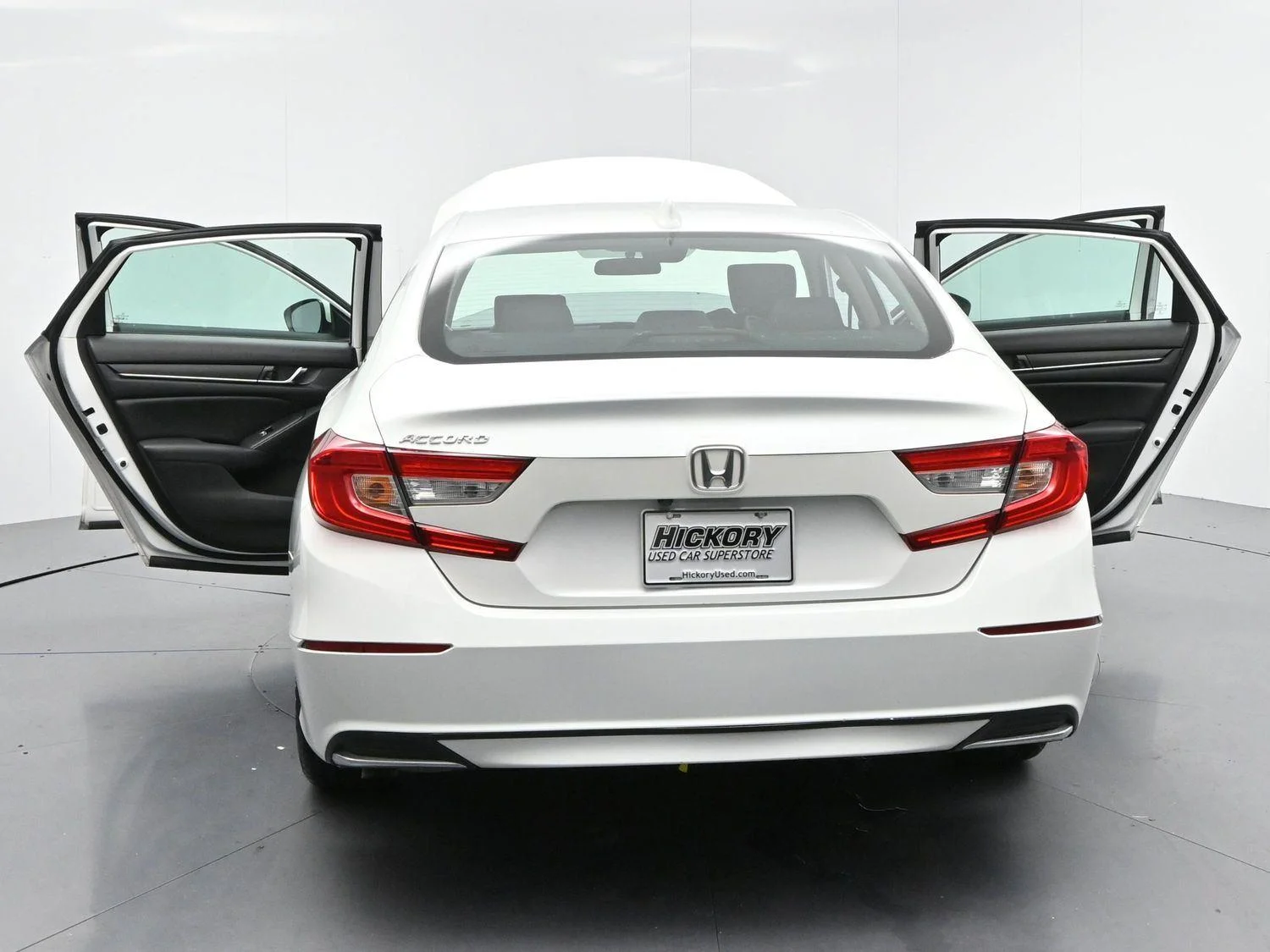 Used 2020 Platinum White Pearl Honda LX image 39
