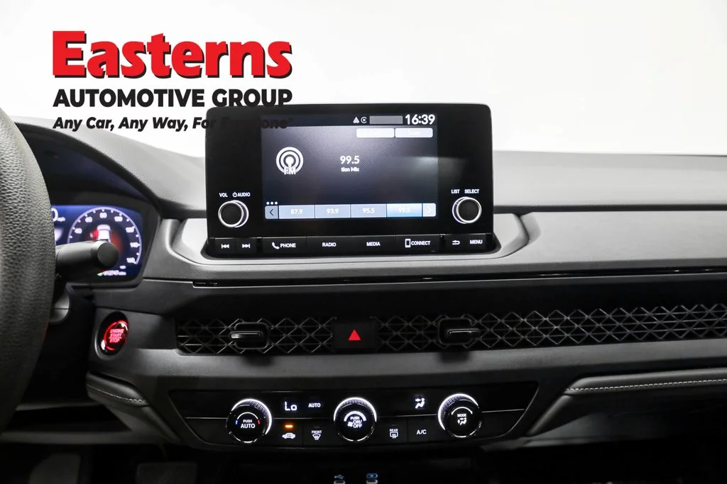 Used 2024 Black Honda LX image 12