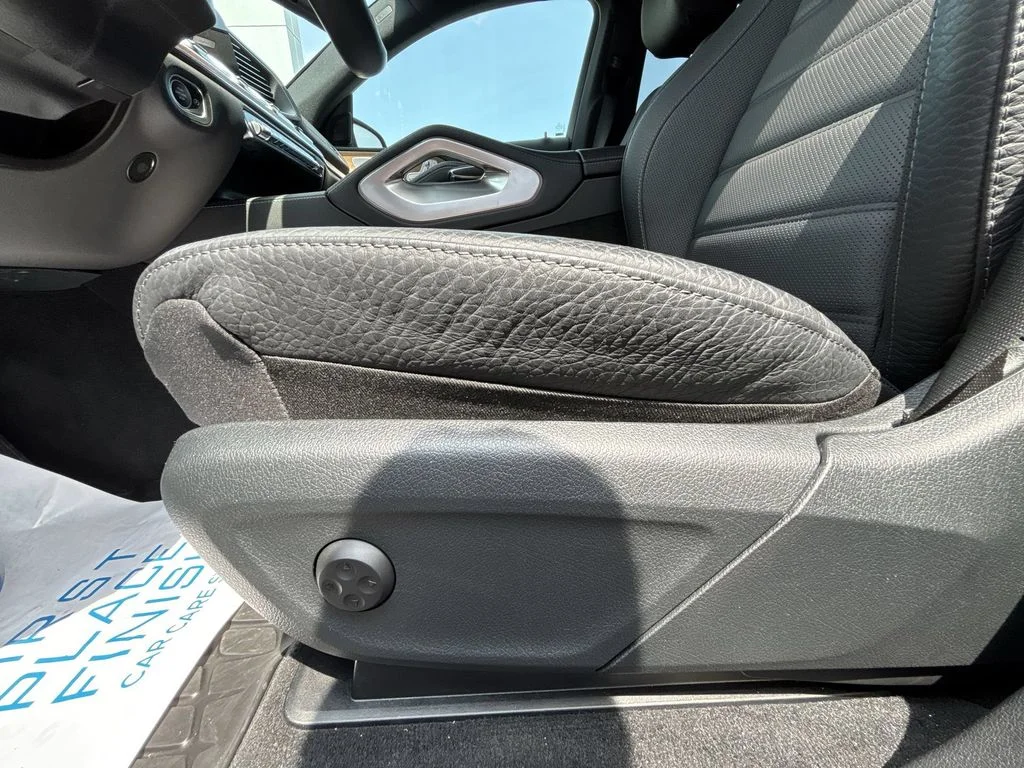 Used 2025  Mercedes-Benz GLE 450 image 14
