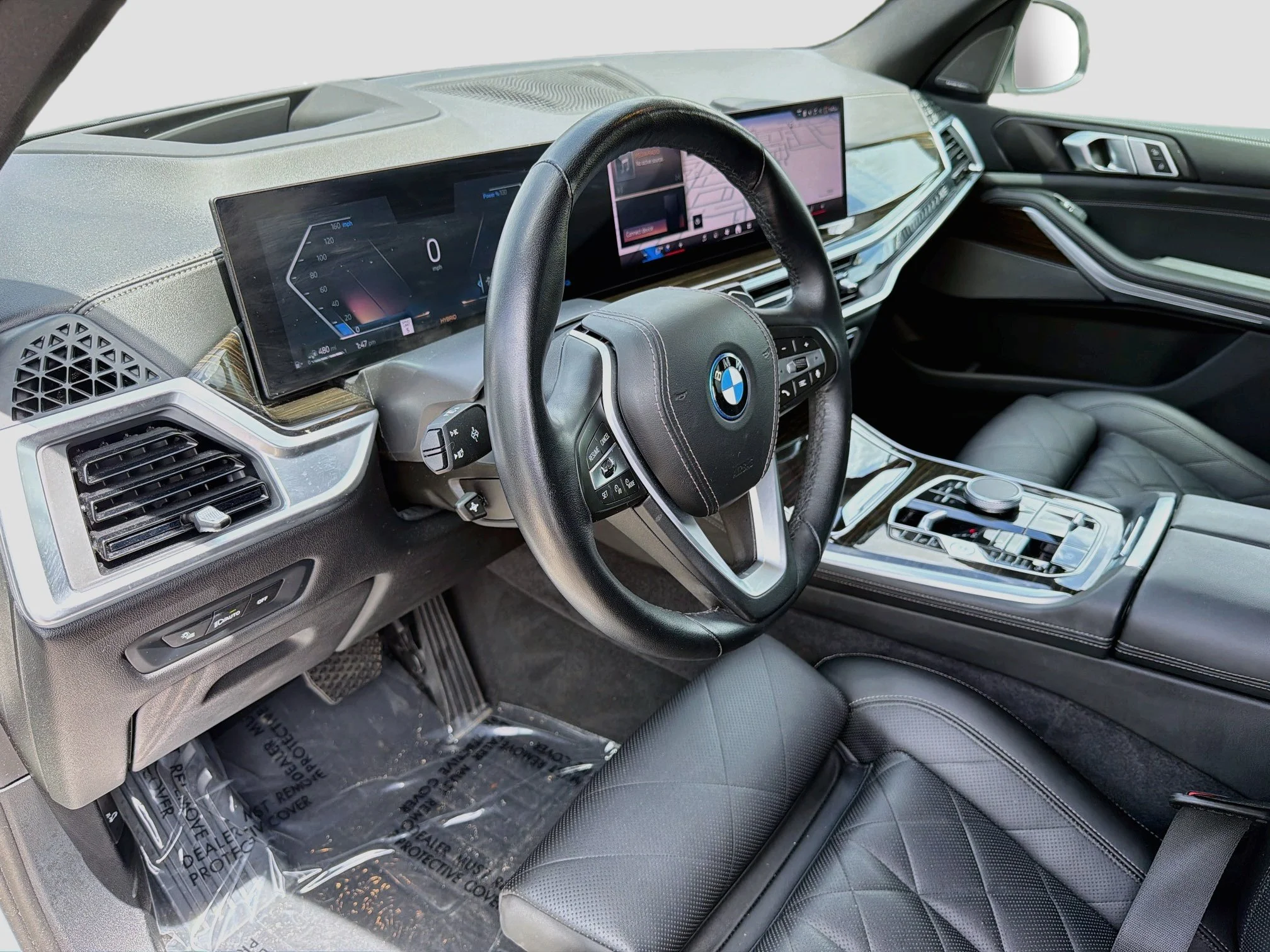 Used 2024 Alpine White BMW xDrive50e image 26
