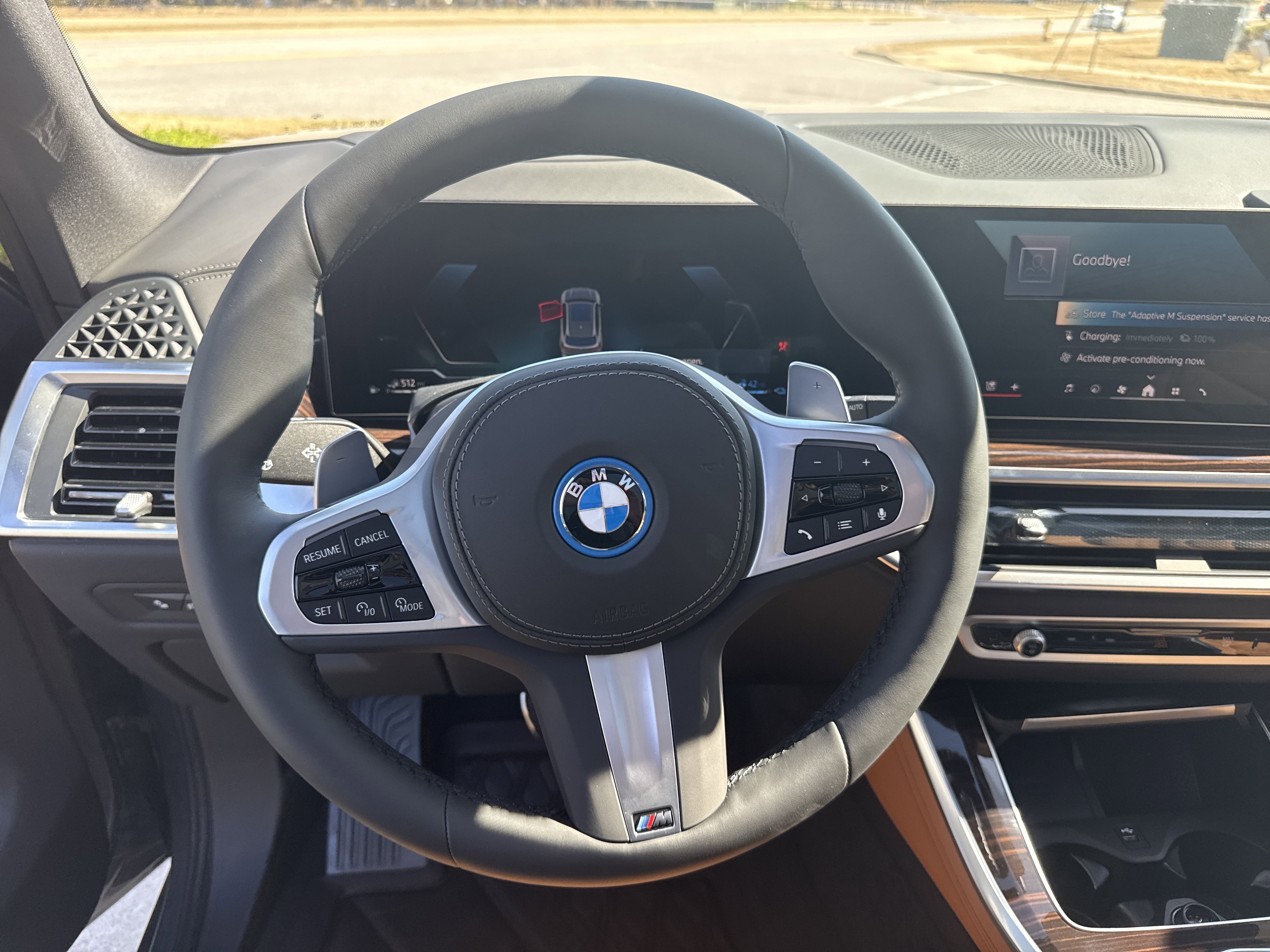 New 2026 0C4W Skyscraper Grey Metallic BMW xDrive50e image 18