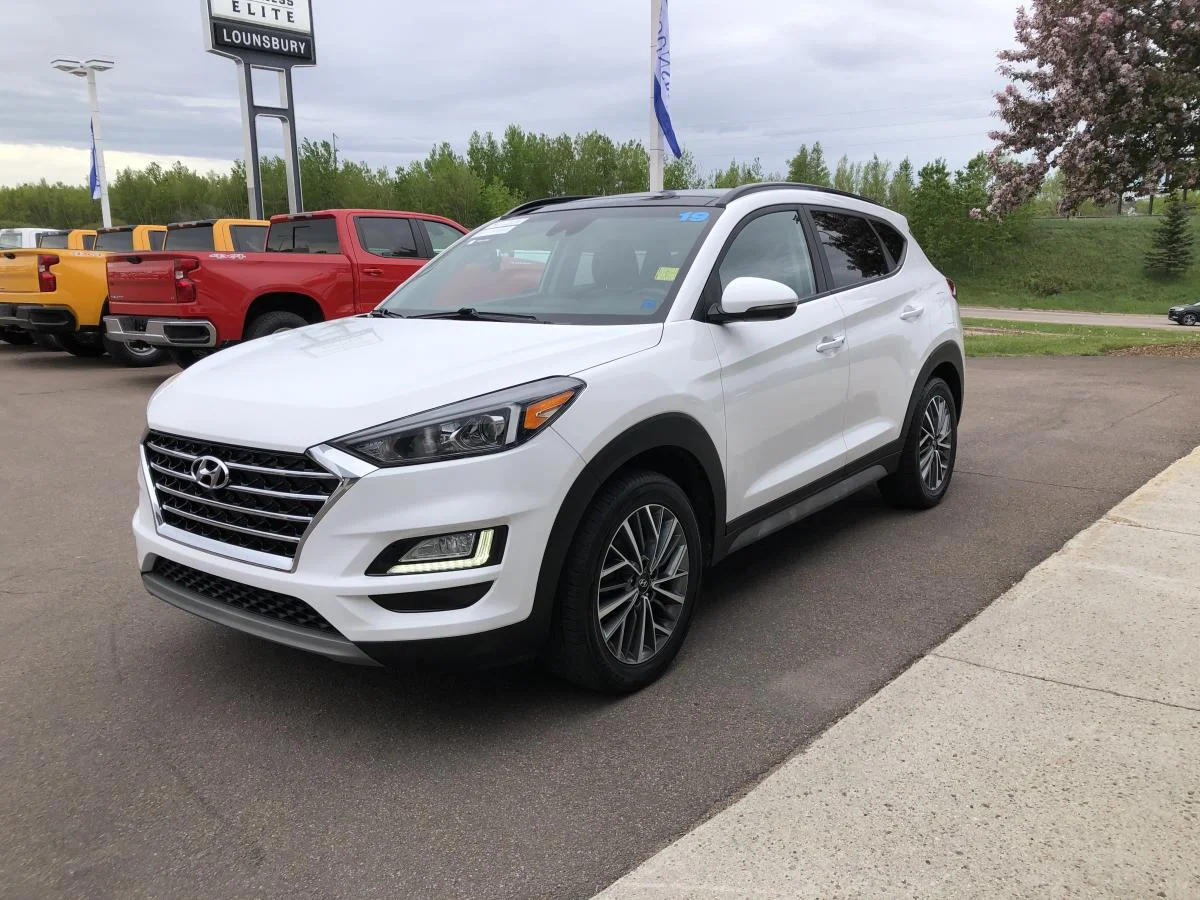 Used 2019 White Hyundai Ultimate Awd image 4