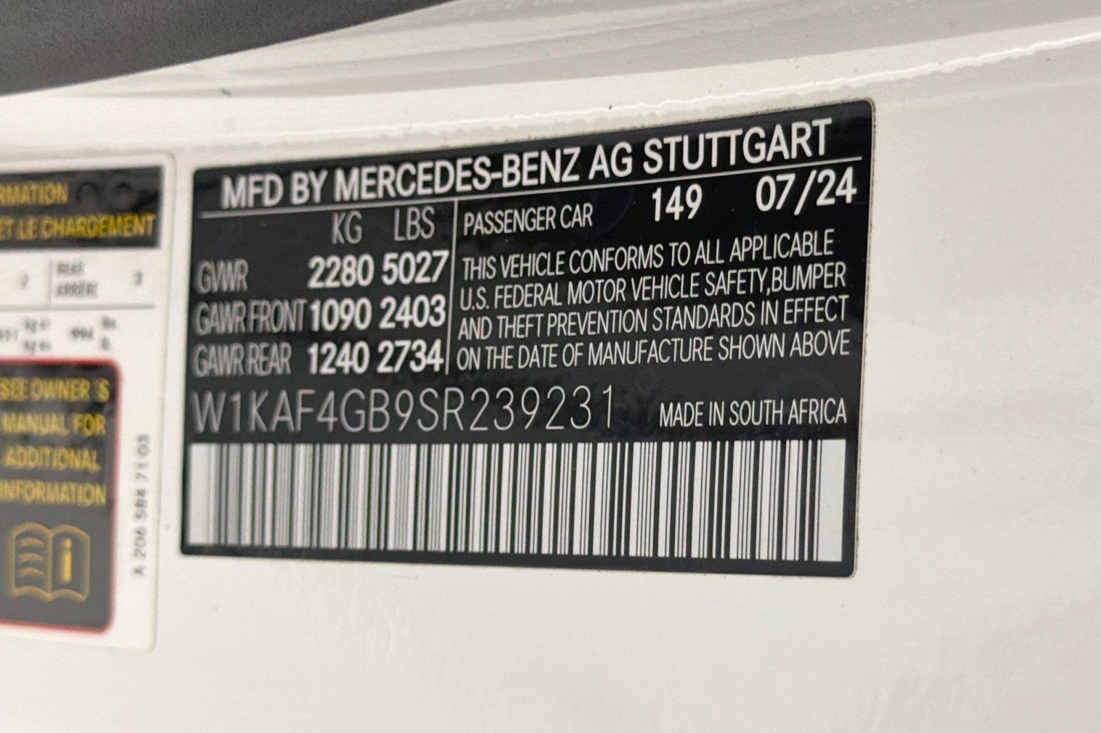 Certified Used 2025 Polar White Mercedes-Benz C 300 image 25