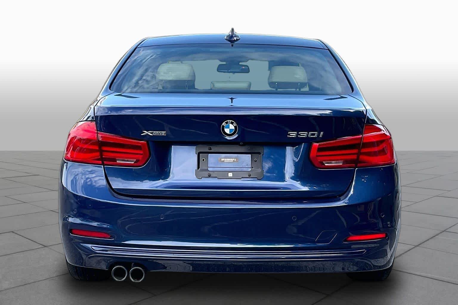 Used 2018 Mediterranean Blue Metallic BMW 330i xDrive image 4