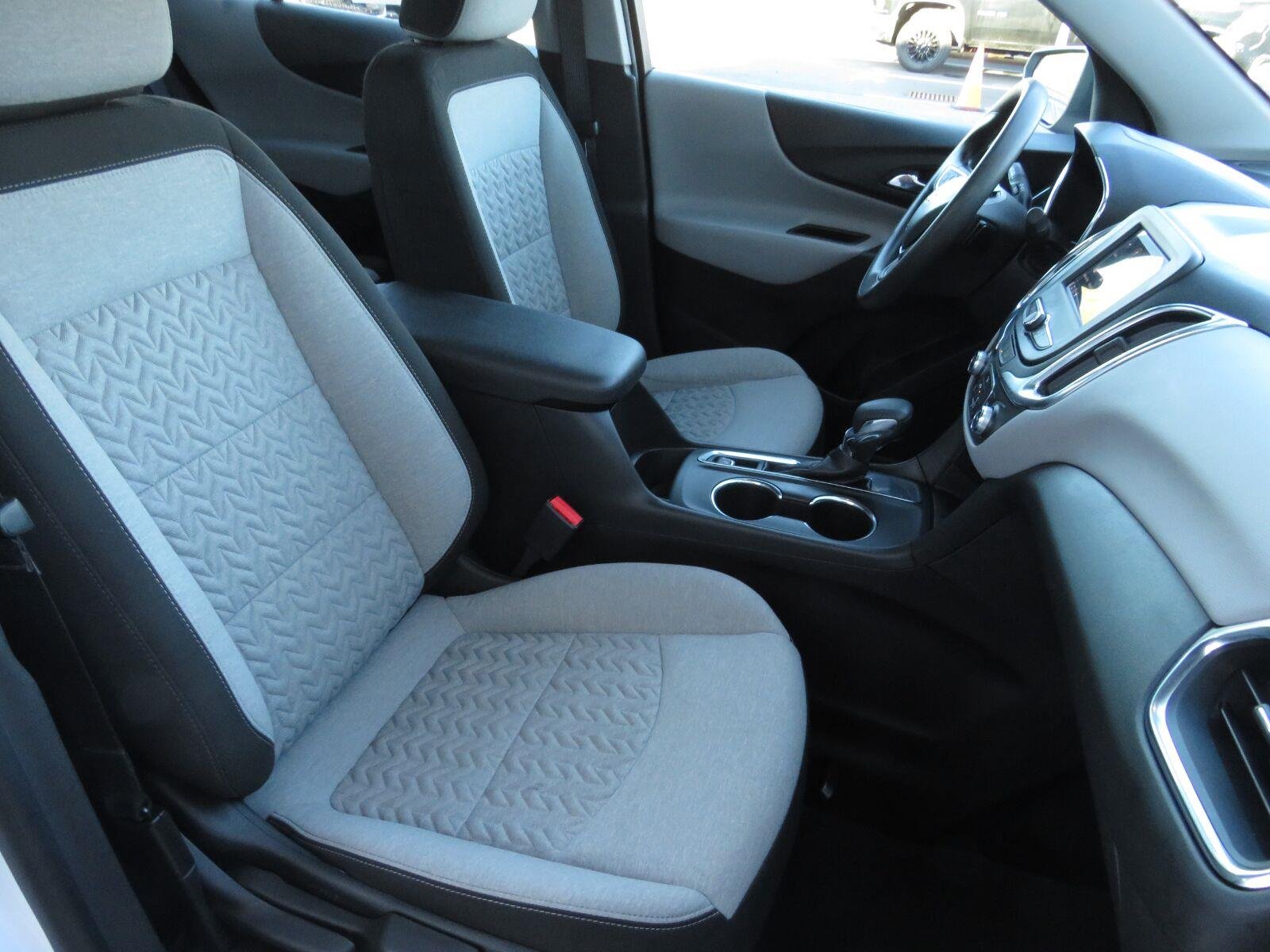 Used 2024 Summit White Chevrolet LS image 26