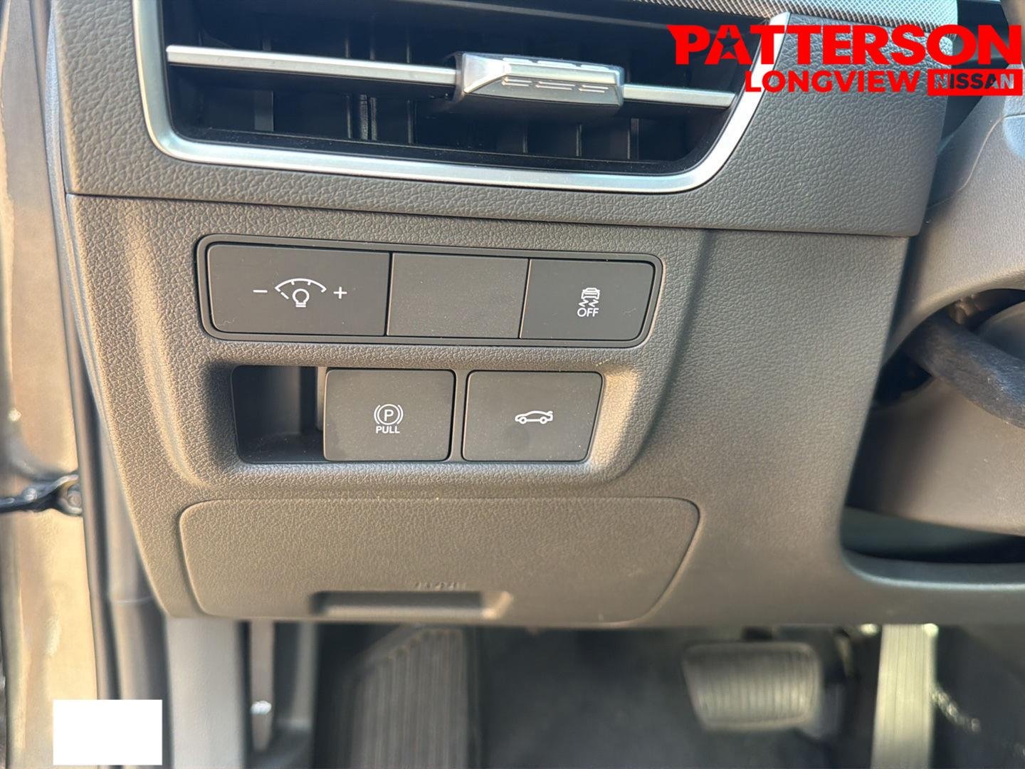 Used 2025 Portofino Gray Hyundai SEL image 11