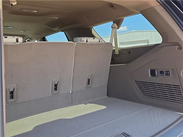 New 2027 Glacier White Tricoat GMC Denali image 8
