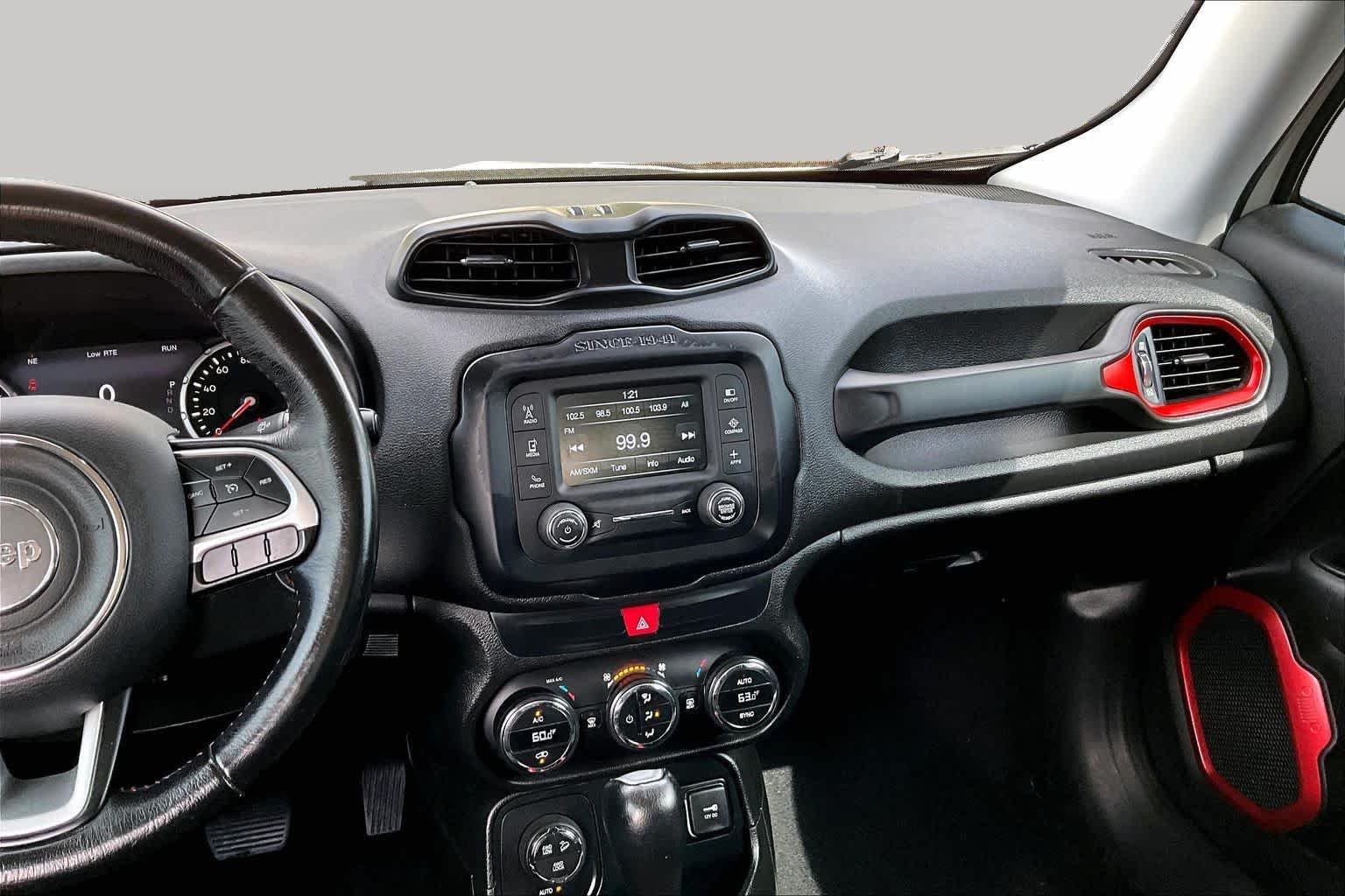 Used 2017 Alpine White Jeep Trailhawk image 7