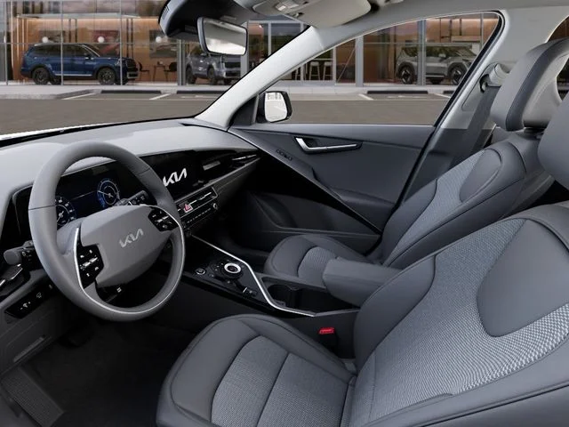 New 2026 Steel Gray Kia Wind image 17