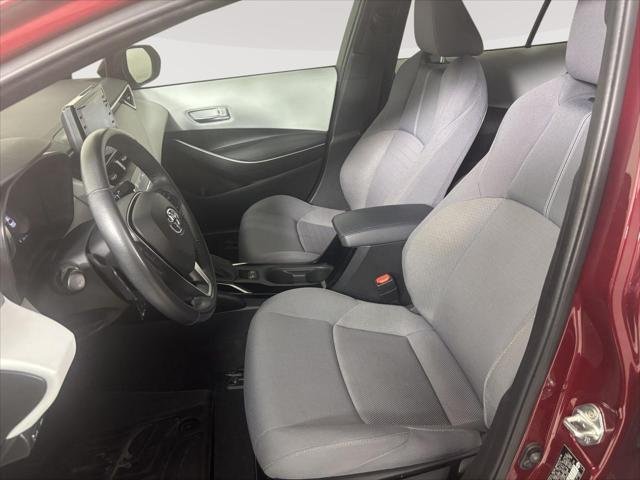 Certified Used 2022 RUBY FLARE PEARL Toyota  image 3