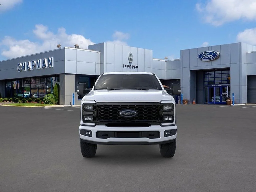 New 2026 Oxford White Ford F-250® XLT image 6