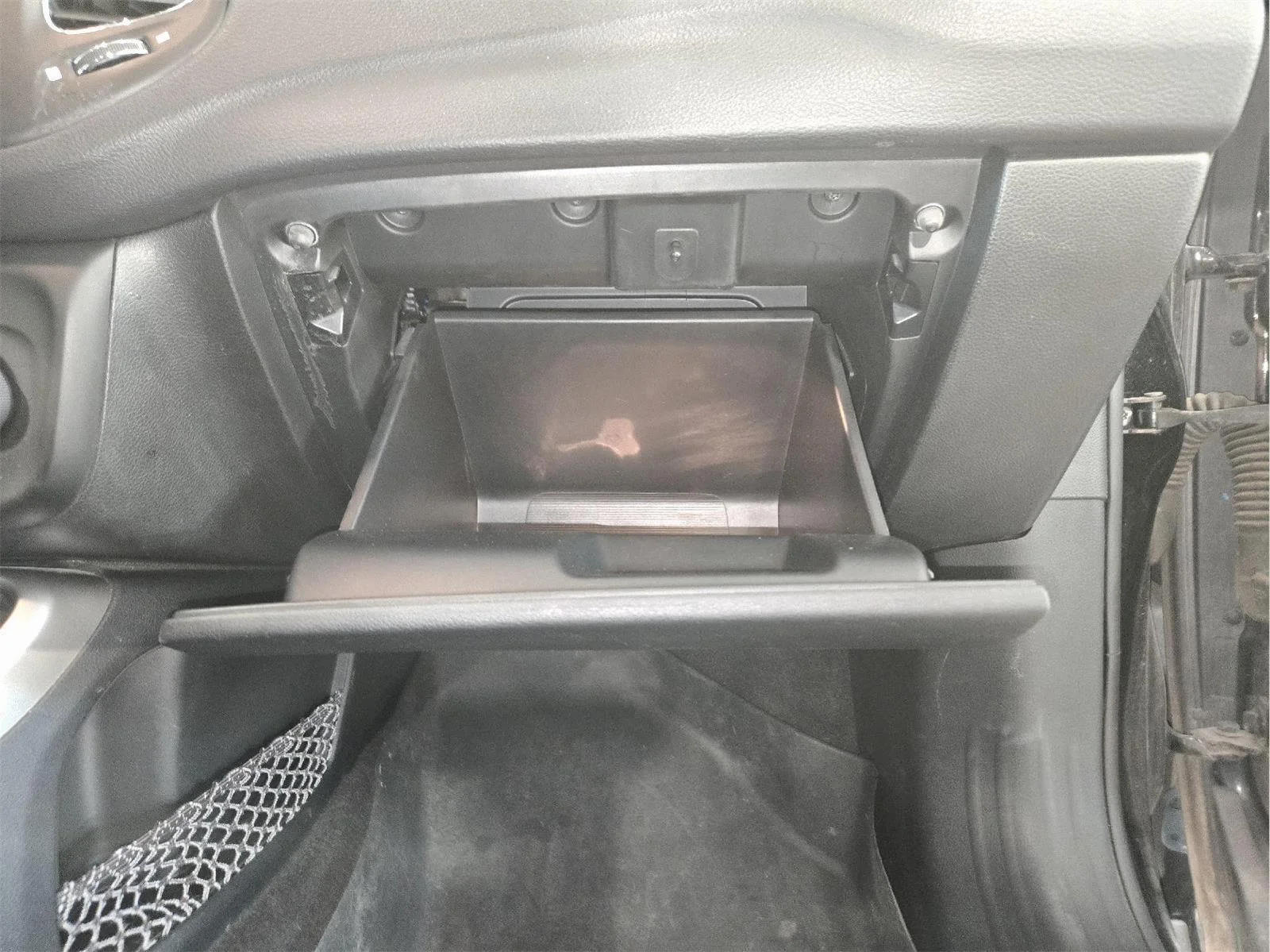 Used 2018 BLACK JEEP SPORT image 50