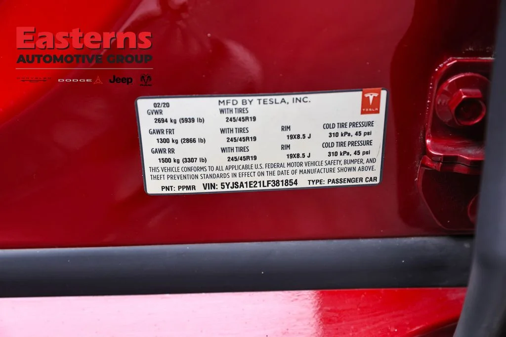 Used 2020 Red Tesla Long Range Plus image 29