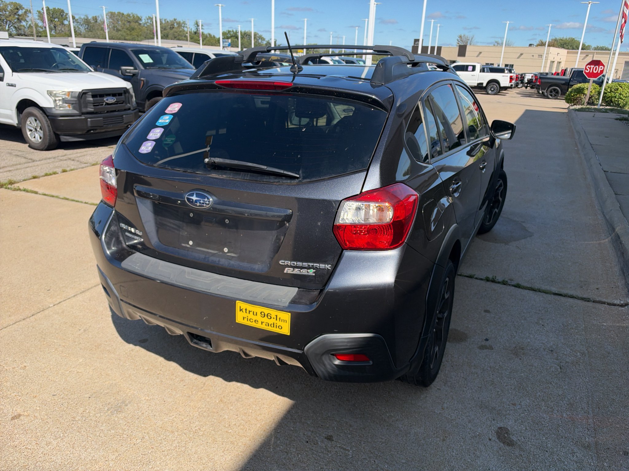 Used 2017 Dark Gray Metallic Subaru Premium image 6