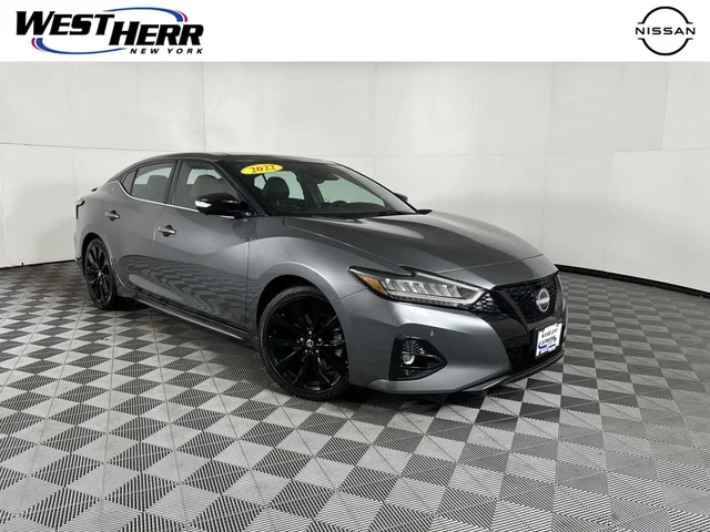 2022 Nissan Maxima SR