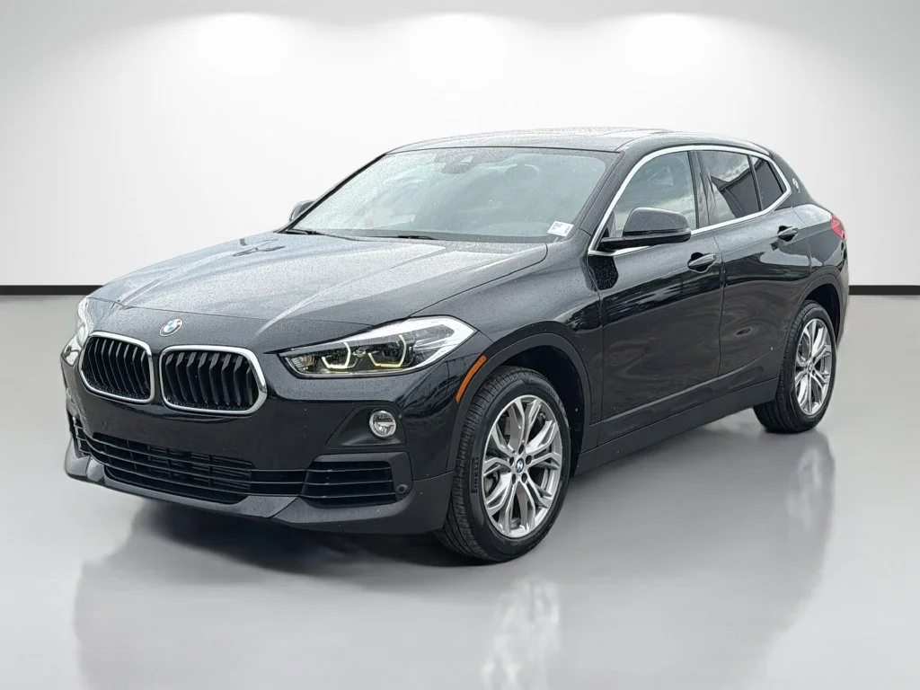 Used 2019 Black BMW sDrive28i image 7