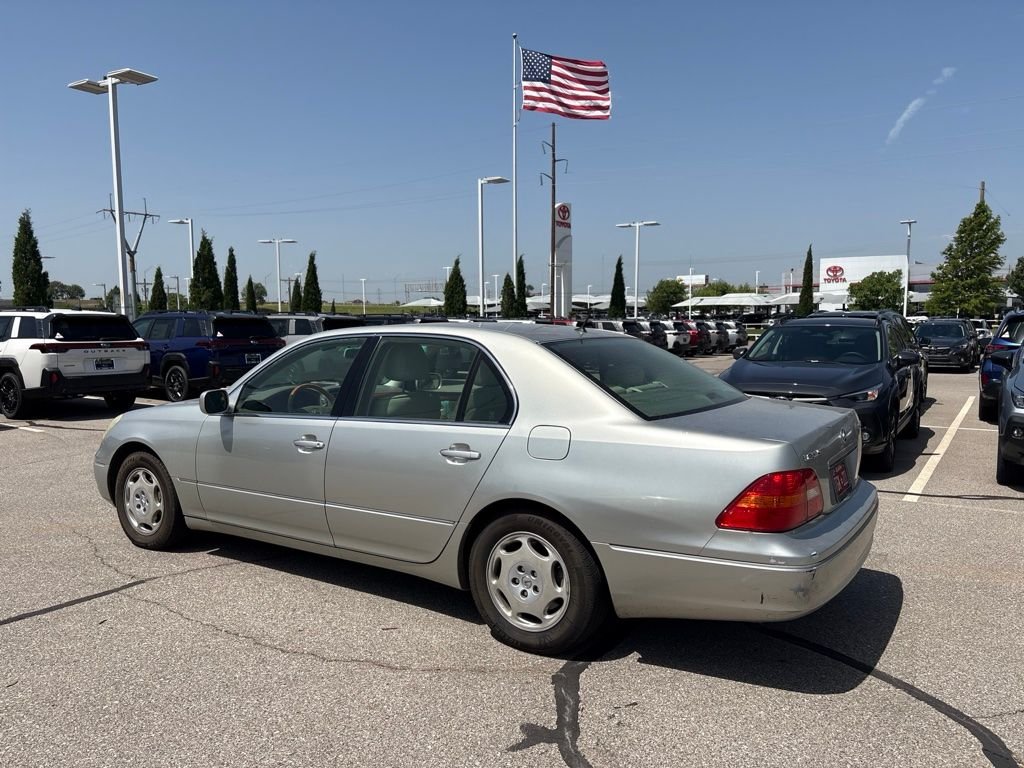 Used 2002 Beige Lexus 430 image 6